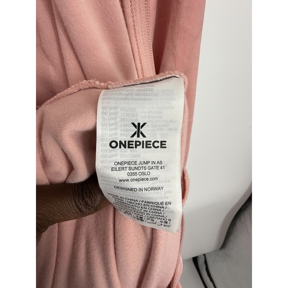 OnePiece Jumpsuit Size S Velour Velvet Pink Hooded Logo Soft Cozy Loungewear - Picture 5 of 9